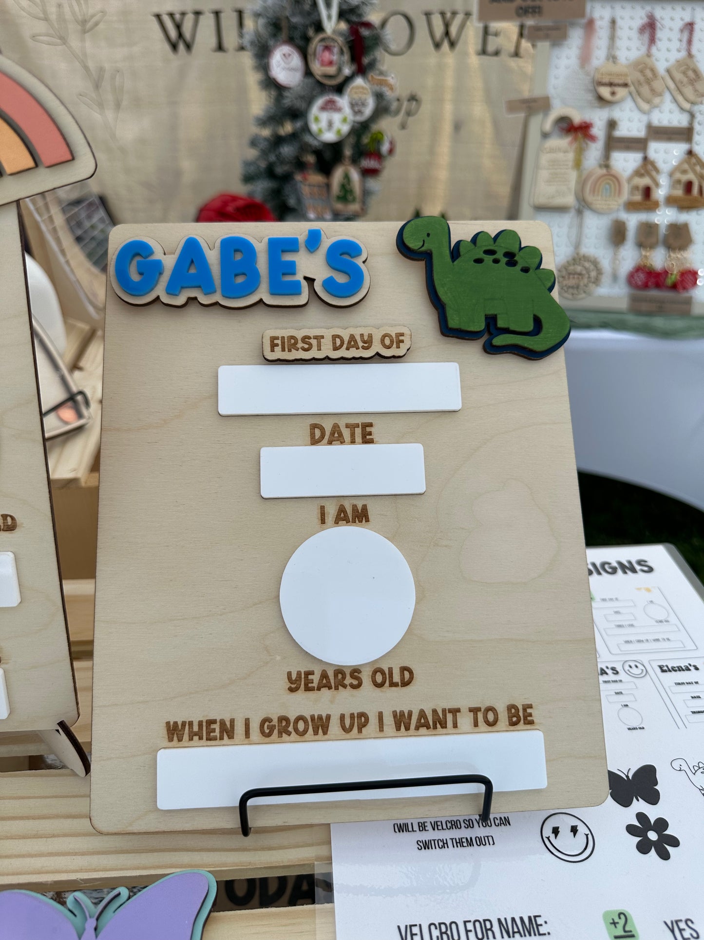 SIMPLE Back to School Board First Day of School Sign