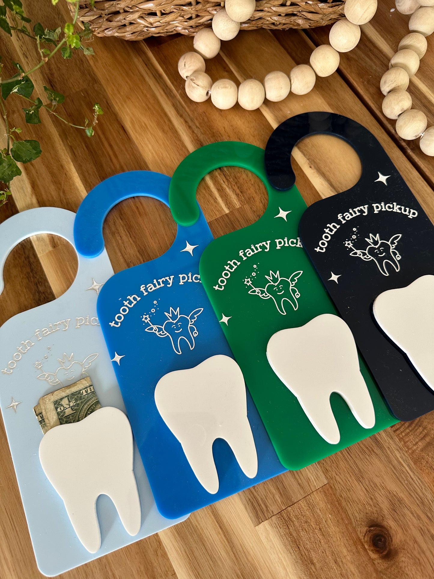 Tooth fairy door hanger